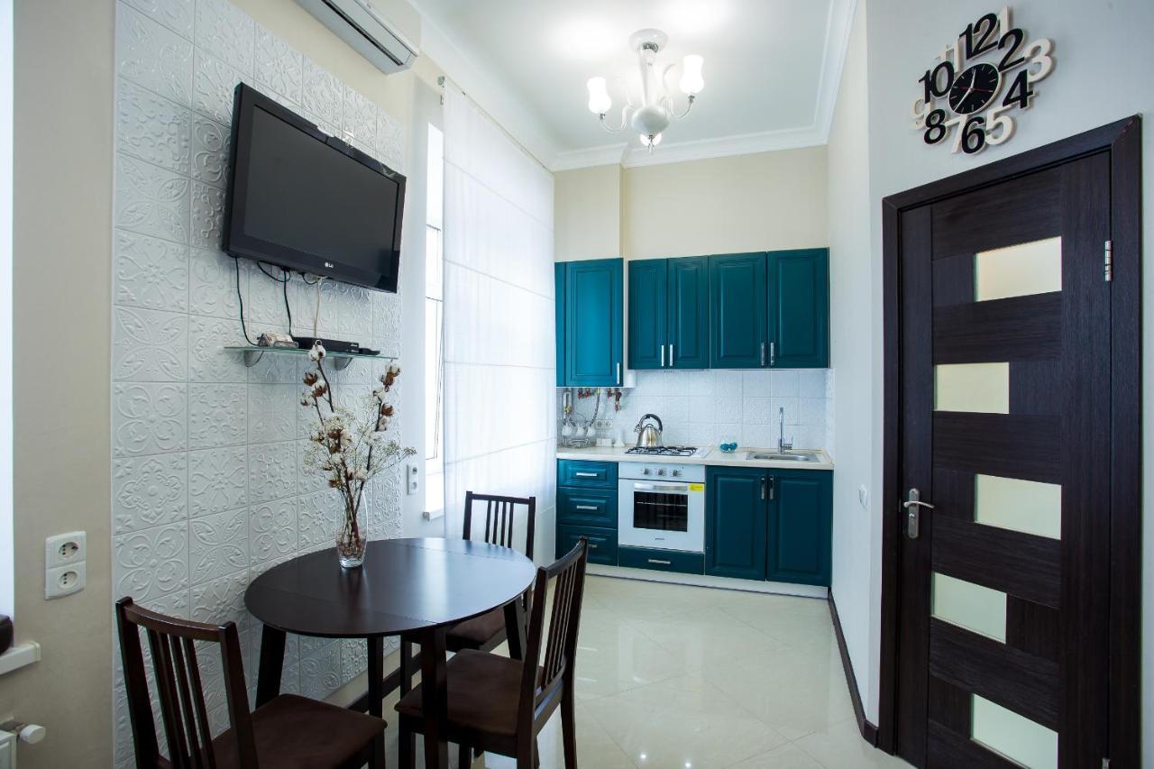 Lotos For You Apartments Nikolayev Ngoại thất bức ảnh