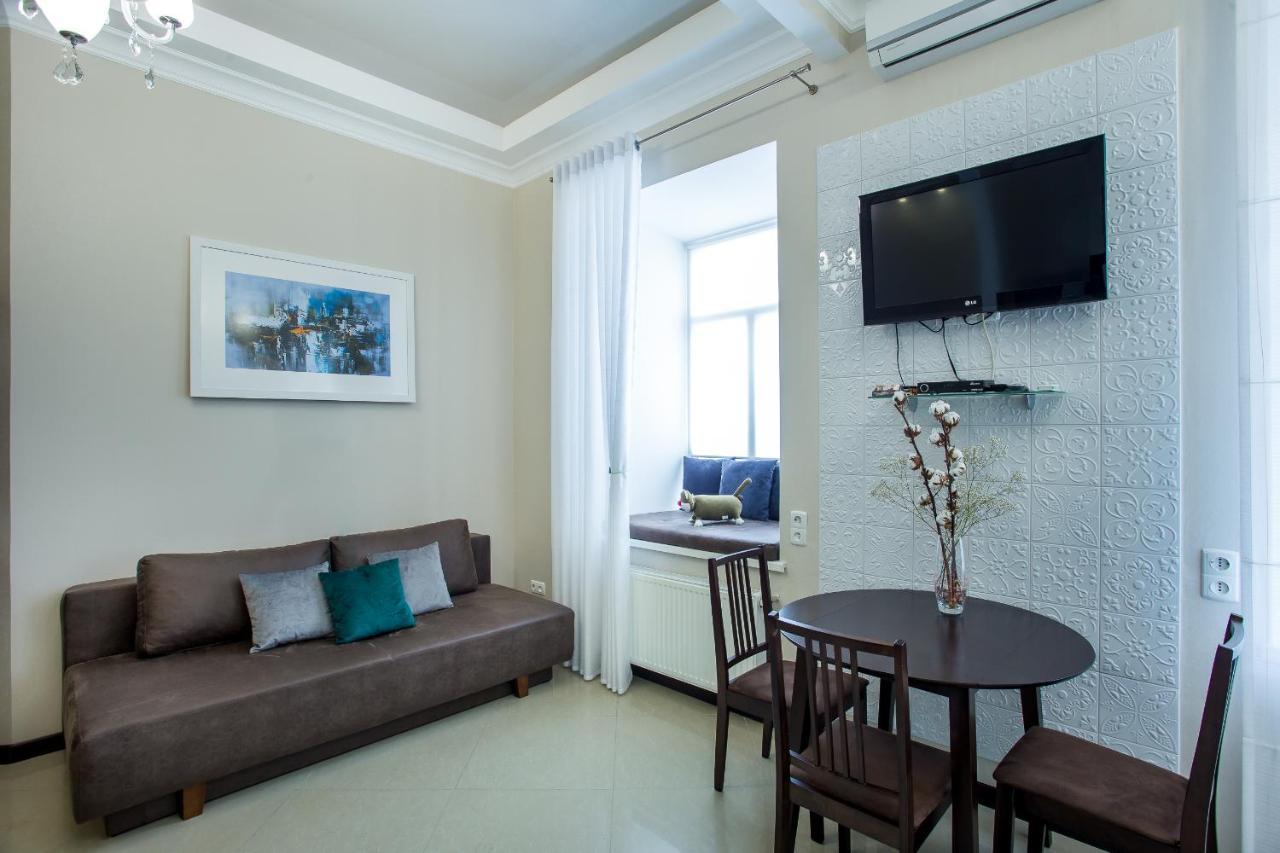 Lotos For You Apartments Nikolayev Ngoại thất bức ảnh